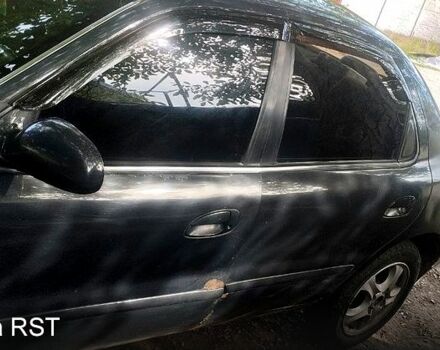 Кіа Кларус 1998 у Запоріжжя на Automoto.ua Сірий Кіа Кларус, об'ємом двигуна 2 л та пробігом 100 тис. км за 2300 $, фото 3 на Automoto.ua