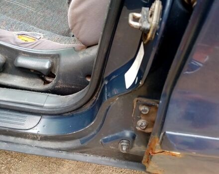 Кіа Кларус 1998 у Запоріжжя на Automoto.ua Сірий Кіа Кларус, об'ємом двигуна 2 л та пробігом 100 тис. км за 2300 $, фото 6 на Automoto.ua