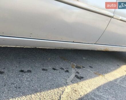 Сірий Кіа Кларус, об'ємом двигуна 2 л та пробігом 352 тис. км за 2000 $, фото 10 на Automoto.ua