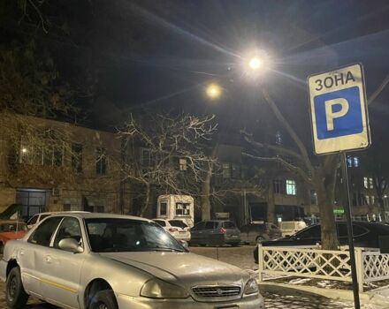 Серый Киа Кларус, объемом двигателя 2 л и пробегом 240 тыс. км за 1000 $, фото 5 на Automoto.ua