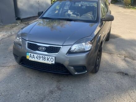 Кіа Кларус 2011 у Києві на Automoto.ua Сірий Кіа Кларус, об'ємом двигуна 1.4 л та пробігом 179 тис. км за 4999 $, фото 1 на Automoto.ua