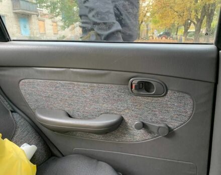 Зеленый Киа Кларус, объемом двигателя 2 л и пробегом 300 тыс. км за 1668 $, фото 5 на Automoto.ua