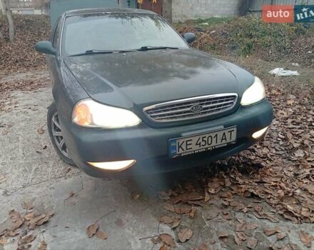 Зелений Кіа Кларус, об'ємом двигуна 2 л та пробігом 320 тис. км за 1250 $, фото 1 на Automoto.ua