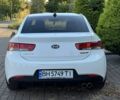 Кіа Інша 2012 у Одесі на Automoto.ua Білий Кіа Інша, об'ємом двигуна 2 л та пробігом 131 тис. км за 8200 $, фото 12 на Automoto.ua