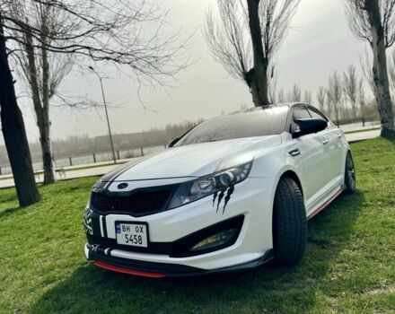 Білий Кіа Інша, об'ємом двигуна 2 л та пробігом 246 тис. км за 8900 $, фото 2 на Automoto.ua