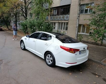 Білий Кіа Інша, об'ємом двигуна 2 л та пробігом 367 тис. км за 8000 $, фото 1 на Automoto.ua