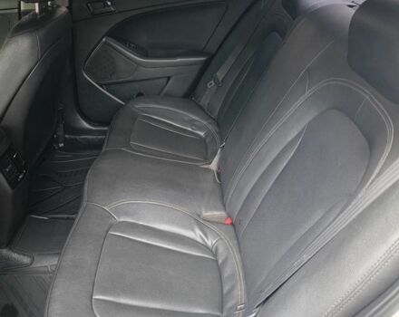 Білий Кіа Інша, об'ємом двигуна 2 л та пробігом 367 тис. км за 8000 $, фото 5 на Automoto.ua