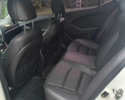 Белый Киа Другая, объемом двигателя 2 л и пробегом 255 тыс. км за 9200 $, фото 5 на Automoto.ua