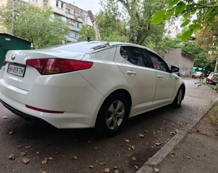 Білий Кіа Інша, об'ємом двигуна 2 л та пробігом 367 тис. км за 8000 $, фото 3 на Automoto.ua