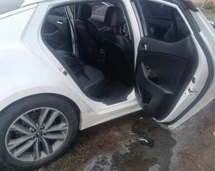 Білий Кіа Інша, об'ємом двигуна 2 л та пробігом 190 тис. км за 4724 $, фото 10 на Automoto.ua