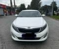 Белый Киа Другая, объемом двигателя 2 л и пробегом 320 тыс. км за 8230 $, фото 1 на Automoto.ua