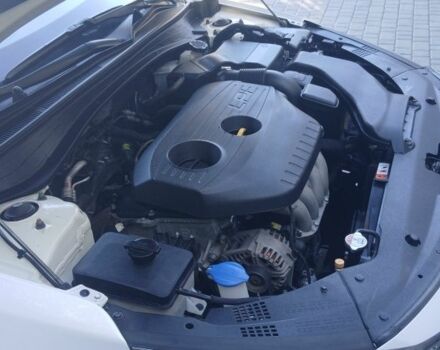 Білий Кіа Інша, об'ємом двигуна 2 л та пробігом 270 тис. км за 11000 $, фото 20 на Automoto.ua