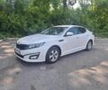 Белый Киа Другая, объемом двигателя 2 л и пробегом 230 тыс. км за 8300 $, фото 1 на Automoto.ua
