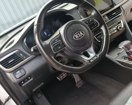 Белый Киа Другая, объемом двигателя 2 л и пробегом 150 тыс. км за 11500 $, фото 13 на Automoto.ua