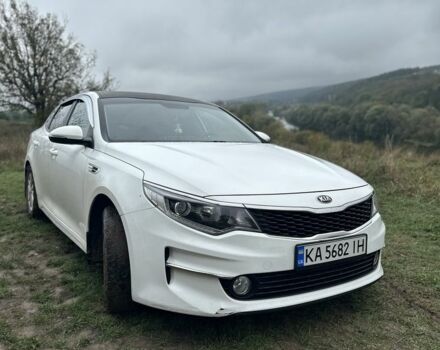 Белый Киа Другая, объемом двигателя 2 л и пробегом 300 тыс. км за 10450 $, фото 1 на Automoto.ua