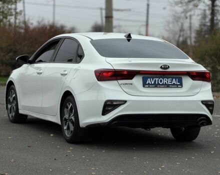 Белый Киа Другая, объемом двигателя 2 л и пробегом 128 тыс. км за 13500 $, фото 10 на Automoto.ua