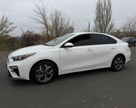 Белый Киа Другая, объемом двигателя 2 л и пробегом 128 тыс. км за 13500 $, фото 7 на Automoto.ua