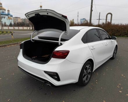 Белый Киа Другая, объемом двигателя 2 л и пробегом 128 тыс. км за 13500 $, фото 14 на Automoto.ua