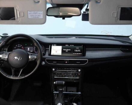 Белый Киа Другая, объемом двигателя 3 л и пробегом 54 тыс. км за 6500 $, фото 2 на Automoto.ua