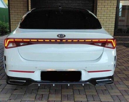 Белый Киа Другая, объемом двигателя 0 л и пробегом 48 тыс. км за 7600 $, фото 11 на Automoto.ua