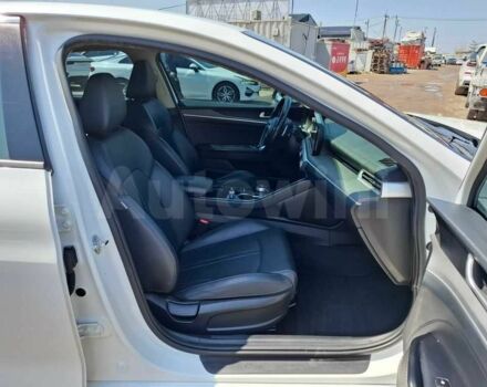 Білий Кіа Інша, об'ємом двигуна 1.6 л та пробігом 35 тис. км за 15500 $, фото 8 на Automoto.ua