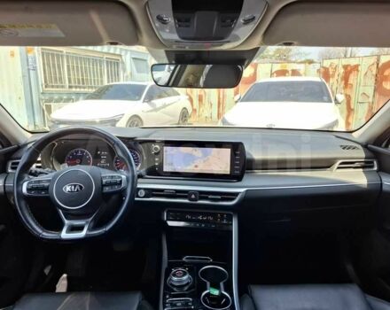 Білий Кіа Інша, об'ємом двигуна 1.6 л та пробігом 35 тис. км за 15500 $, фото 10 на Automoto.ua