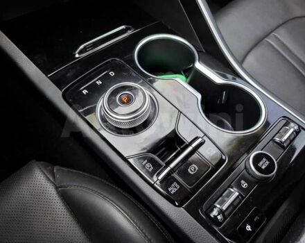 Білий Кіа Інша, об'ємом двигуна 1.6 л та пробігом 35 тис. км за 15500 $, фото 13 на Automoto.ua