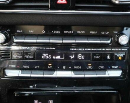 Белый Киа Другая, объемом двигателя 3 л и пробегом 54 тыс. км за 6500 $, фото 4 на Automoto.ua