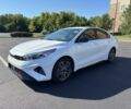 Белый Киа Другая, объемом двигателя 2 л и пробегом 48 тыс. км за 7800 $, фото 1 на Automoto.ua
