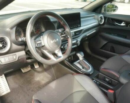 Белый Киа Другая, объемом двигателя 1.6 л и пробегом 20 тыс. км за 6400 $, фото 7 на Automoto.ua