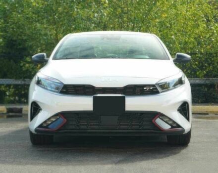 Белый Киа Другая, объемом двигателя 1.6 л и пробегом 20 тыс. км за 6400 $, фото 13 на Automoto.ua