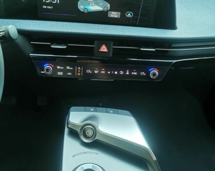 Білий Кіа Інша, об'ємом двигуна 0 л та пробігом 27 тис. км за 25200 $, фото 5 на Automoto.ua