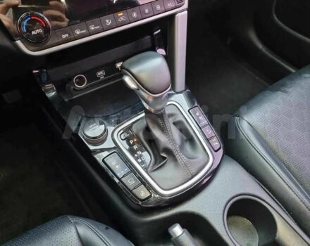 Белый Киа Другая, объемом двигателя 1.6 л и пробегом 50 тыс. км за 13700 $, фото 13 на Automoto.ua