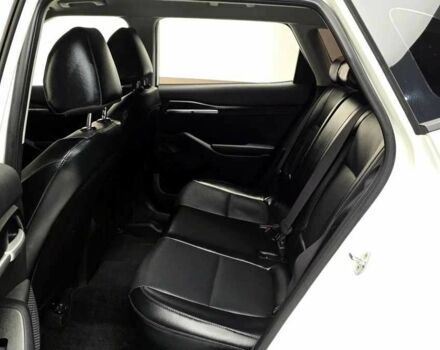 Белый Киа Другая, объемом двигателя 1.6 л и пробегом 132 тыс. км за 17952 $, фото 8 на Automoto.ua