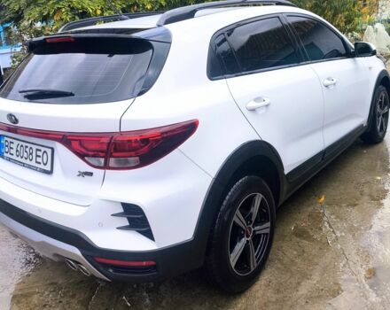 Білий Кіа Інша, об'ємом двигуна 1.6 л та пробігом 26 тис. км за 17500 $, фото 5 на Automoto.ua