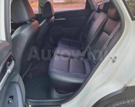 Белый Киа Другая, объемом двигателя 1.6 л и пробегом 50 тыс. км за 13700 $, фото 18 на Automoto.ua