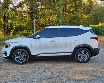 Белый Киа Другая, объемом двигателя 1.6 л и пробегом 50 тыс. км за 13700 $, фото 3 на Automoto.ua