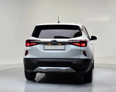 Белый Киа Другая, объемом двигателя 1.6 л и пробегом 132 тыс. км за 17952 $, фото 10 на Automoto.ua