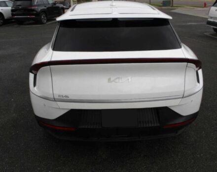 Белый Киа Другая, объемом двигателя 0 л и пробегом 21 тыс. км за 15600 $, фото 5 на Automoto.ua