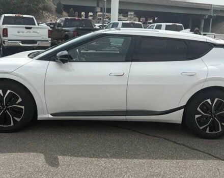 Белый Киа Другая, объемом двигателя 0 л и пробегом 22 тыс. км за 19000 $, фото 3 на Automoto.ua