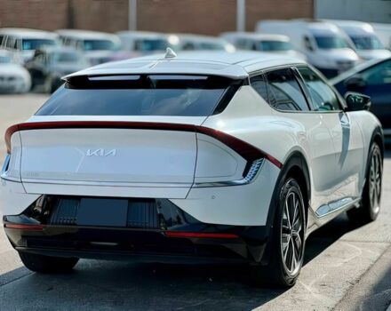 Белый Киа Другая, объемом двигателя 0 л и пробегом 28 тыс. км за 20000 $, фото 3 на Automoto.ua