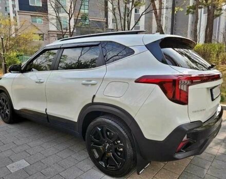 Белый Киа Другая, объемом двигателя 1.6 л и пробегом 27 тыс. км за 13200 $, фото 3 на Automoto.ua