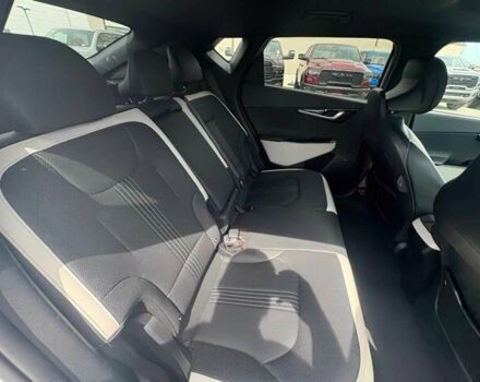 Белый Киа Другая, объемом двигателя 0 л и пробегом 22 тыс. км за 19000 $, фото 10 на Automoto.ua