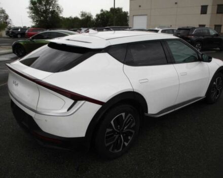 Белый Киа Другая, объемом двигателя 0 л и пробегом 21 тыс. км за 15600 $, фото 4 на Automoto.ua