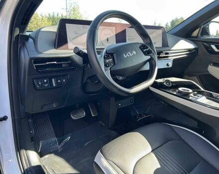 Белый Киа Другая, объемом двигателя 0 л и пробегом 28 тыс. км за 14900 $, фото 7 на Automoto.ua