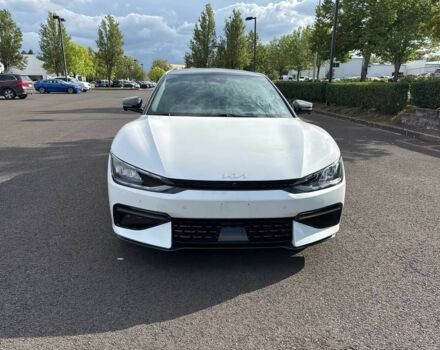 Белый Киа Другая, объемом двигателя 0 л и пробегом 16 тыс. км за 18000 $, фото 1 на Automoto.ua