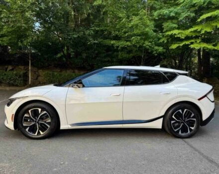 Белый Киа Другая, объемом двигателя 0 л и пробегом 26 тыс. км за 14900 $, фото 3 на Automoto.ua