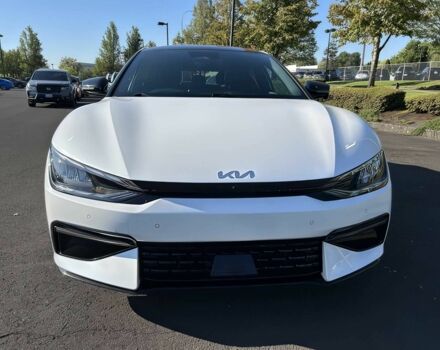 Белый Киа Другая, объемом двигателя 0 л и пробегом 28 тыс. км за 14900 $, фото 1 на Automoto.ua