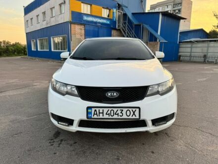 Белый Киа Другая, объемом двигателя 1.6 л и пробегом 211 тыс. км за 6800 $, фото 1 на Automoto.ua