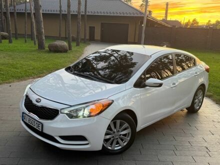 Белый Киа Другая, объемом двигателя 1.8 л и пробегом 230 тыс. км за 7600 $, фото 1 на Automoto.ua